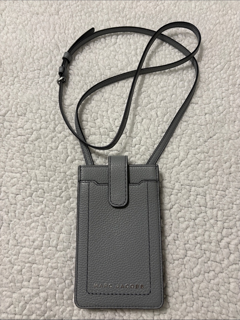 Marc Jacobs Gray Pebbled Leather Crossbody Phone Pouch